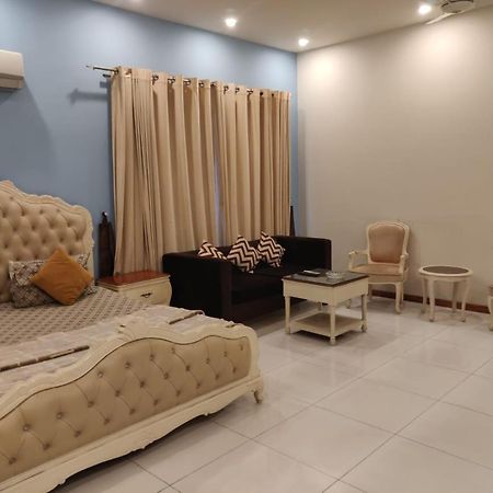 Zaib Guest House E-11 اسلام اباد المظهر الخارجي الصورة