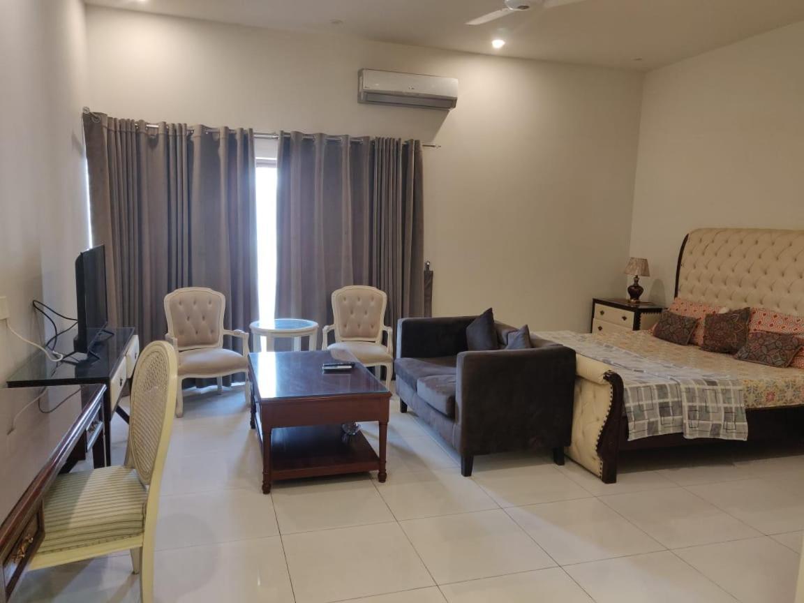 Zaib Guest House E-11 اسلام اباد المظهر الخارجي الصورة
