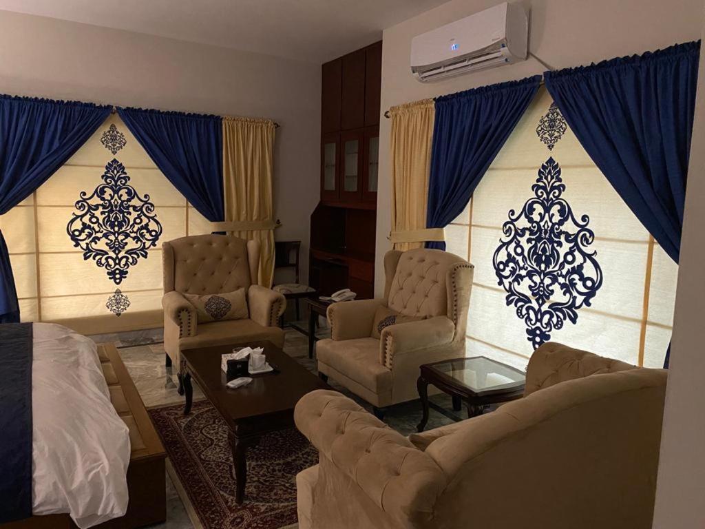 Zaib Guest House E-11 اسلام اباد المظهر الخارجي الصورة